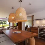 Hotel 7800