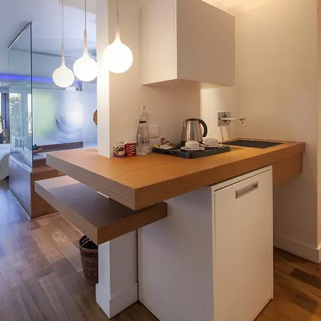 Ξενοδοχείο 7800 4*