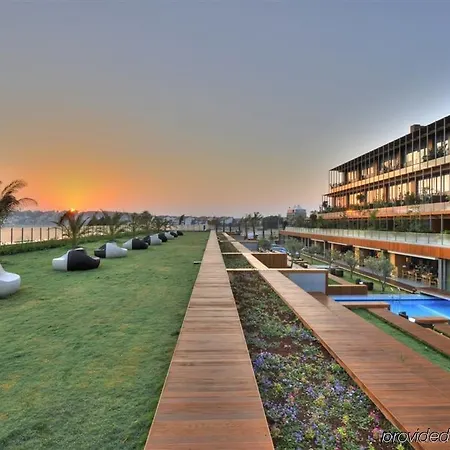 7800 Hotell