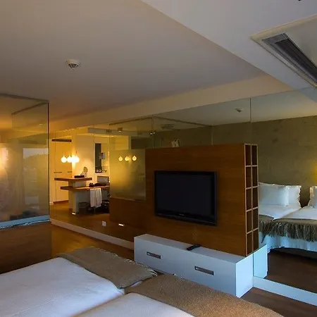 Hotell 7800 Çeşme