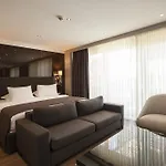 Hotell 7800 Çeşme